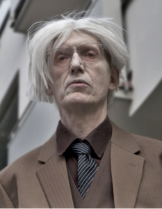 SATIR. Vi har nu nöjet att presentera ett utdrag ur vår medarbetare iodine Jupiters aktuella bok ”Jag vill bli kriminell”.