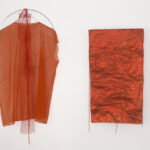 Body & Soul diptyk, 2022-23, 95 x 105 x 6 cm, tyll, taft och järn. Konstverk av Malin Hederus.