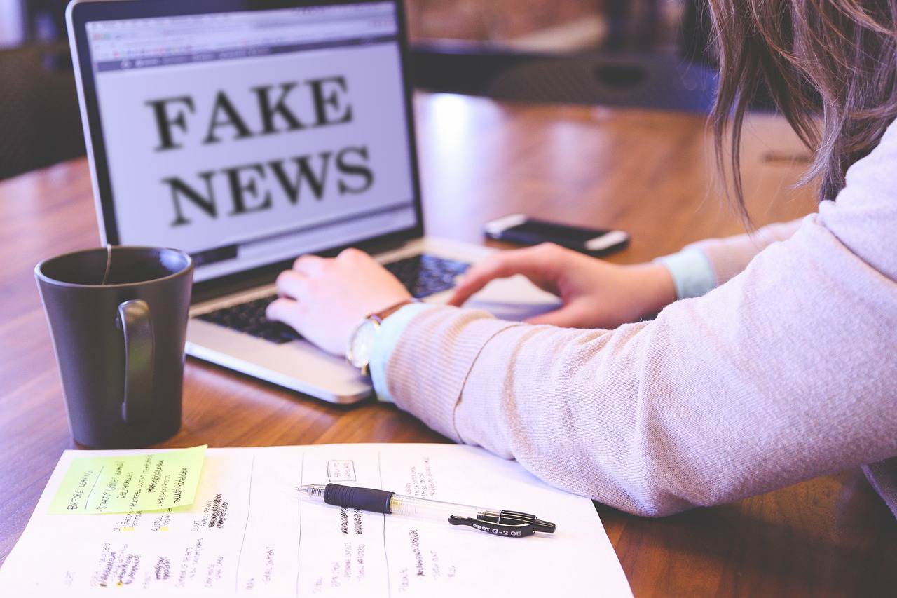 Fake news, konspirationsteorier, påverkansoperationerklimatförnekare 
