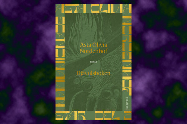 Djävulsboken, Carolina Thelin har läst ”Djävulsboken” av danska författaren Asta Olivia Nordenhof och konstaterar att boken i svensk språkdräkt är ”storslagen konst och en njutning att läsa.”
