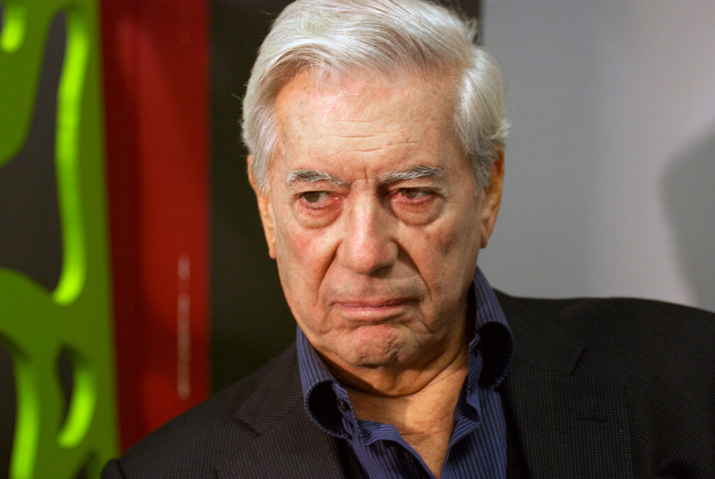 NOBELPRISTAGARE. Den peruanske Nobelpristagaren i litteratur, Mario Vargas Llosa är död. Jytte Holmqvist har skrivit ett minnesord över en verkligt stor författare. Mario Vargas Llosa.