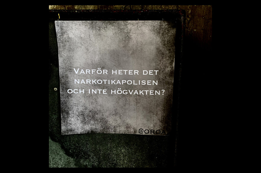 GUSSY. Gussy Löwenhielm är en flitig medarbetare i Opulens. Hans konstprojekt ”Oroat”  är ett återkommande inslag i vårt magasin. "Oroat", Gussy, Gussy Löwenhielm, humor, konst, konstprojekt, underskruvat