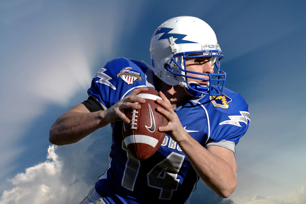 AMERIKANSK FOTBOLL. I ett politiskt polariserat USA kan idrotten fortfarande förena. Mats Barrdunge, som doktorerat i idéhistoria, ger en introduktion till amerikansk fotboll. En sport han betecknar som mirakulös. sport, idrott, amerikansk fotboll, Mats Barrdunge, USA, amerikansk kultur