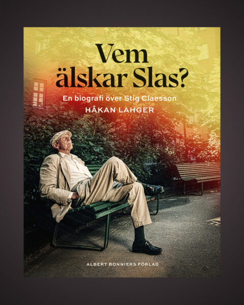 SLAS. ”'Vem älskar Slas?' kan verkligen rekommenderas till alla som känner till Stig Claesson men vill veta mer." Det skriver Elisbeth Brännström som läst Håkan Laghers biografi över författaren och konstnären.
