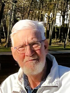 LYRIK. I den här veckans upplaga av Littestraden presenterar vi ett urval dikter av Johan Thelin.lyrik, prosa & poesi, dikter, skrivande, diktning, poet