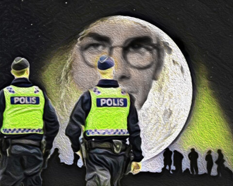 POLISSTAT. Nya lagar har tillkommit och med dem nya brottsrubriceringar. "Ju mer motstånd vi gör desto hårdare tag blir det från Tidölaget och myndigheterna de styr över," skriver Ann Engqvist. aktivism, klimataktivister, politik, Tidölaget, juridik, lagstiftning, svensk inrikespolitik, klimatkrisen, Greta Thunberg, Ann Engqvist,