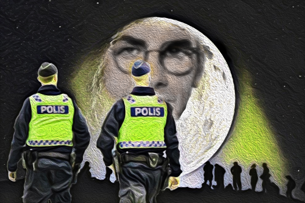 POLISSTAT. Nya lagar har tillkommit och med dem nya brottsrubriceringar. "Ju mer motstånd vi gör desto hårdare tag blir det från Tidölaget och myndigheterna de styr över," skriver Ann Engqvist. aktivism, klimataktivister, politik, Tidölaget, juridik, lagstiftning, svensk inrikespolitik, klimatkrisen, Greta Thunberg, Ann Engqvist,