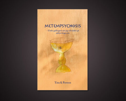 TINA K PERSSON. Lis Lovén har läst Tina K Perssons nya diktsamling ”Metempsychosis” och konstaterar att det rör sig om djupt egenartad och förbryllande poesi. Tina K Persson, Lis Lovén, poesi, lyrik, dikter, svenskspråkig litteratur, existentiellt,