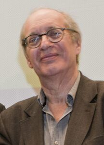 TU FU. LYRIK. ”Med sitt verk lyckas Eliot Weinberger belysa en av litteraturens styrkor: litterära texters förmåga att färdas mellan olika tider och kulturer för att läsas, tolkas och omtolkas.” Det skriver Erik Bovin som läst diktsamlingen ”Tu Fus liv”.