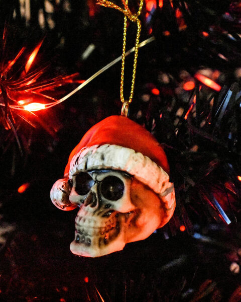 JULSTRESS. I form av en fri fantasi i mejlform satiriserar Lars Thulin den ängslighet som numera kan infinna sig i juletider.