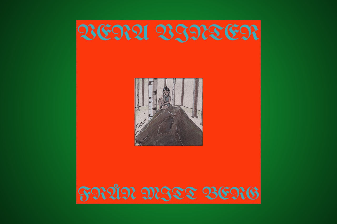 ”Vera Vinter är onekligen en unik röst i svenskt musikliv. Tack vare sången och texterna, men minst lika mycket genom sitt trolska sound,” skriver Erik Bovin som lyssnat på hennes aktuella album.