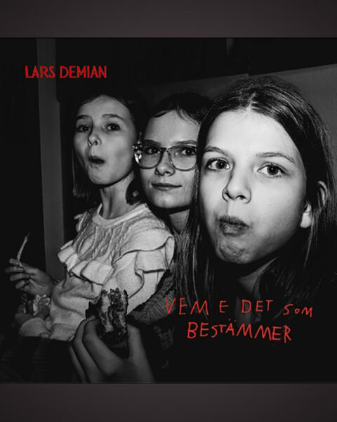 DEMIAN. SKIVNYTT. Bo Bjelvehammar har lyssnat på Lars Demians tionde album och uppskattar det unika soundet och den fräna satiren.