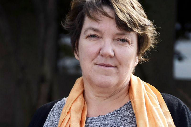 LISE TREMBLAY. ”Trots, eller kanske tack vare, Lise Tremblays korta prosa är ”Judiths syster” en stor roman,” skriver Carolina Thelin.berättare, berättarkonst, fransk-kanadensisk litteratur, Lise Tremblay, personskildringar, prosa, prosakonst, franskspråkig litteratur,