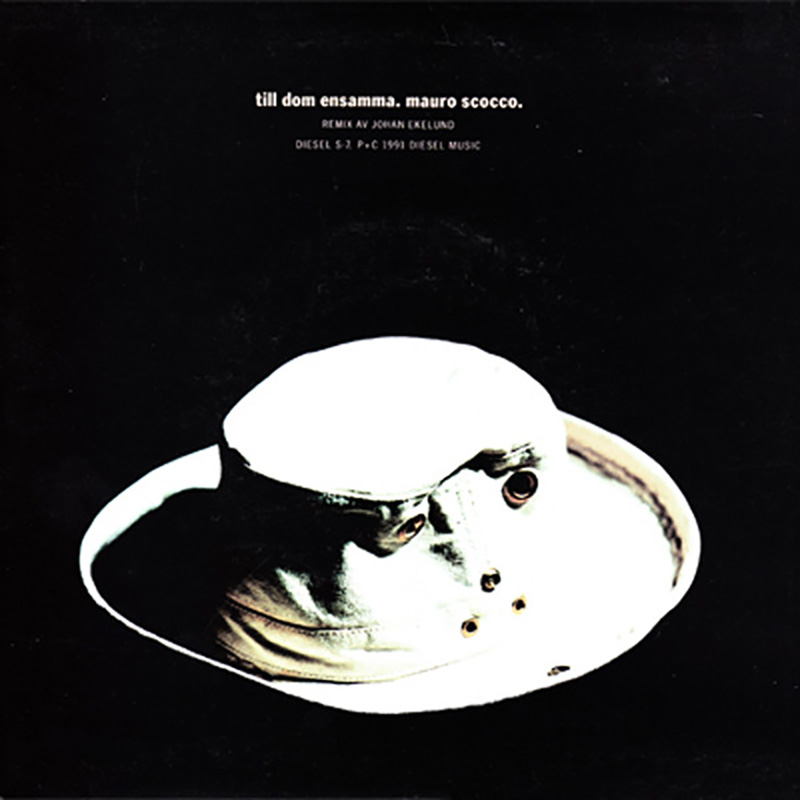 Låtar som ger hopp. Denna långfredag berättar Lars Thulin i veckans krönika om sina fem främsta depplåtar. Låtar som ger kraft och hopp. Mauro Scocco ‒ Till dom ensamma, Gary Moore ‒ Still got the blues, Petra Marklund ‒ Händerna mot himlen, The Beatles - ¨She's leaving home, Three degrees -¨Woman in love