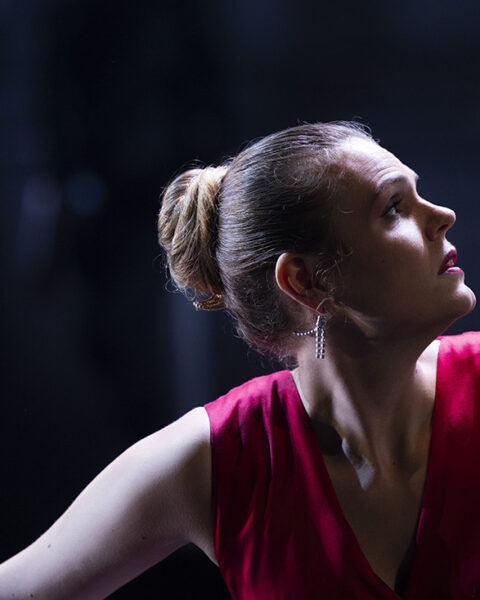 OPERA. Rikard Rehnbergh har sett två operaklassiker av Puccini - Madama Butterfly på Kungliga operan och Tosca på Folkoperan. Båda föreställningarna lyckas belysa den politiska dimensionen.