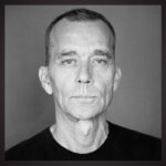 BO GREEN JENSEN. MINNESORD. Den danske författaren och kulturskribenten Bo Green Jensen är död. Håkan Sandell har skrivit ett minnesord med fokus på Bo Green Jensens gärning som poet.