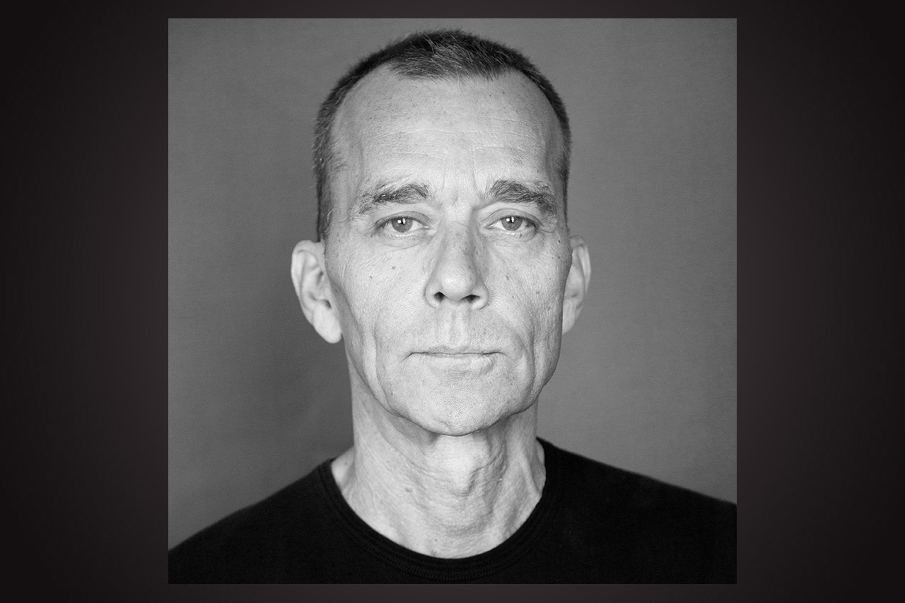 BO GREEN JENSEN. MINNESORD. Den danske författaren och kulturskribenten Bo Green Jensen är död. Håkan Sandell har skrivit ett minnesord med fokus på Bo Green Jensens gärning som poet.