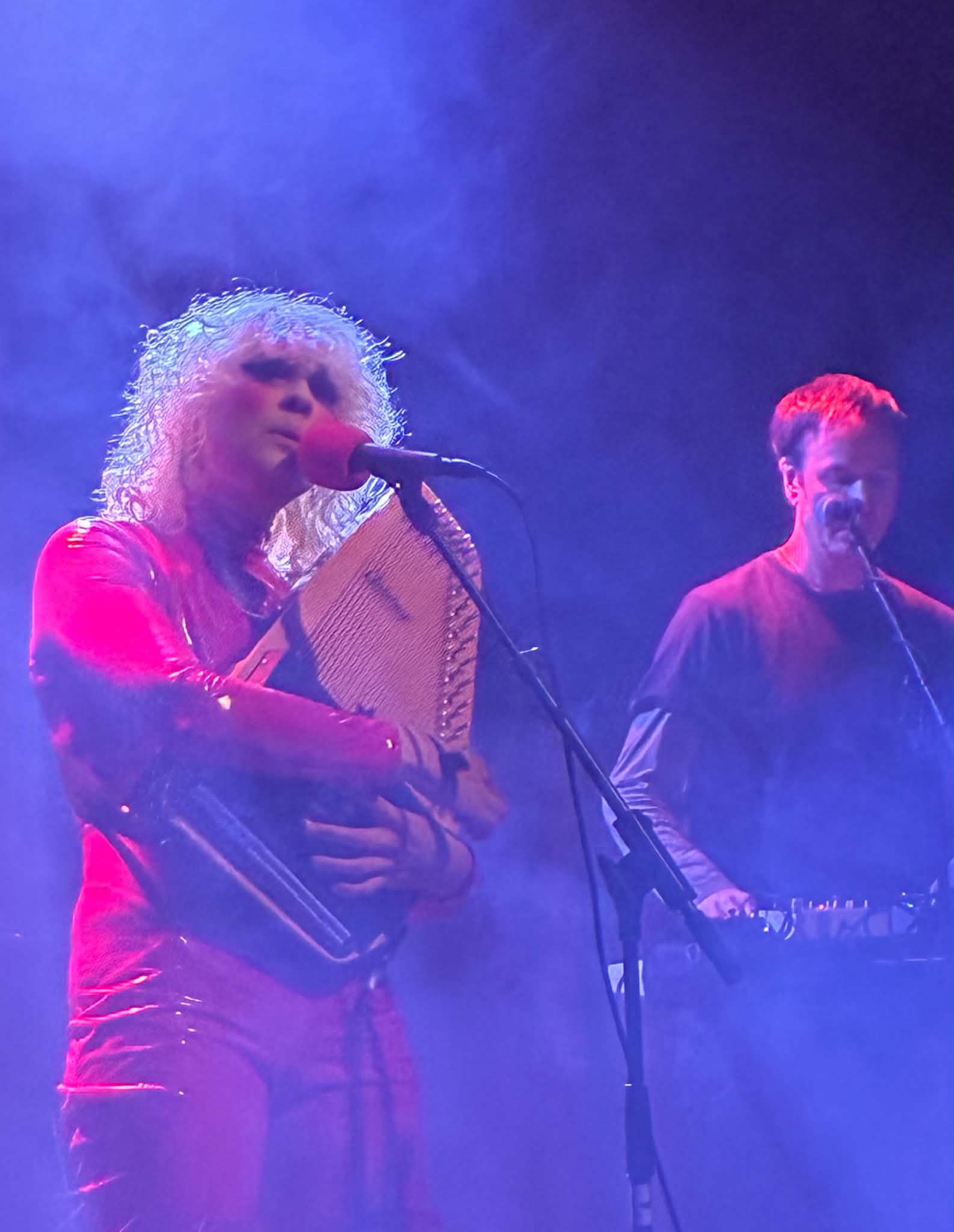LIVEMUSIK. Kangas klanger beger sig till Slaktkyrkan och upplever syntpionjärer och japanska volymfreaks. Endagsfestivalen Echo Three Fest avlöser Vråljazz där Grammisvinnanade nutidsjazz just ställt skåpet.