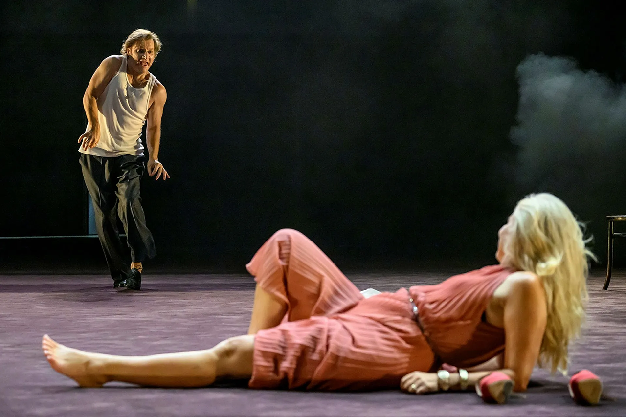 ”Tartuffe”. Jonas Lindman konstaterar att ”Tartuffe” på Kulturhuset Stadsteatern i Stockholm är komisk, intressant och mycket sevärd.