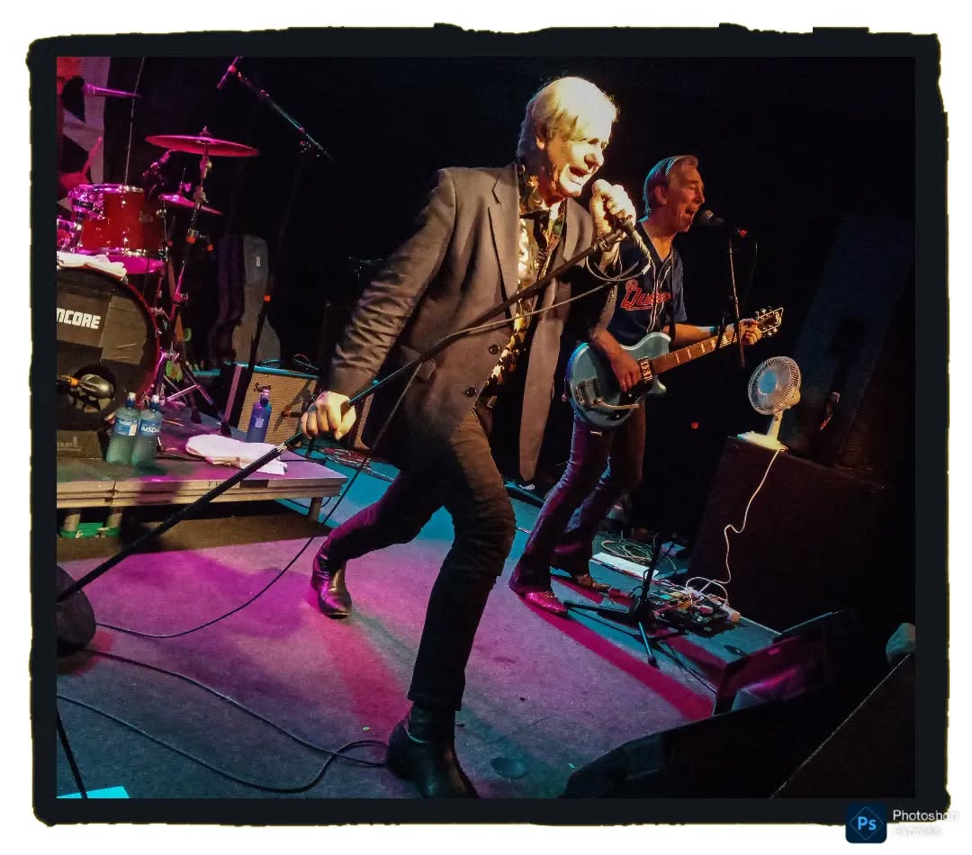 ROCK/POP. Kangas klanger har nyligen varit på konserter med The Fleshtones och Dexys Midnight Runners. Båda banden befinner sig i 50-årskriszonen men verkar inte beröras av det.